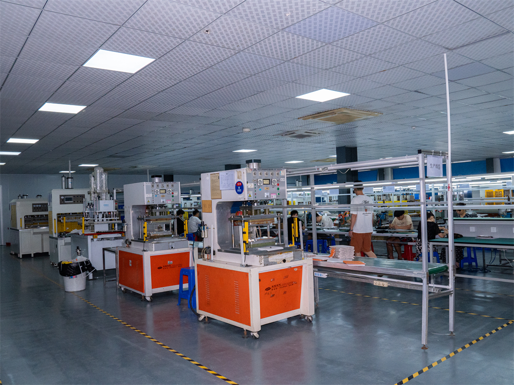 生產(chǎn)車(chē)間